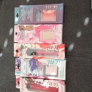 Bundle of 5 Pieces Makeup New with tag